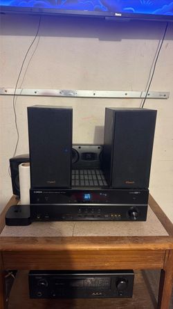 Bluetooth klipsh speakers / receiver