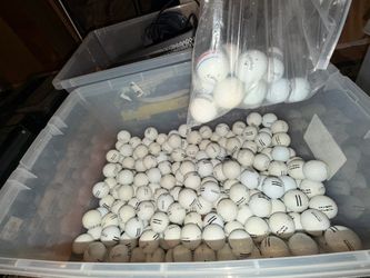 407 Golf Balls (393 Strata, Pinnacle, & Top Range) then 14 premium in a bag Callaway, TaylorMade,etc