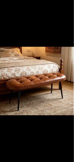 Oval Tufted Bedroom Bench, Upholstered End of Bed Bench