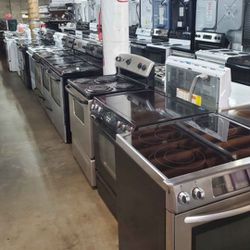 Huge Liquidation Sale Warehouse. Full Of Nice Like New Washers Dryers Stoves Refrigerators Stackables(Free Warranty(Free Financing