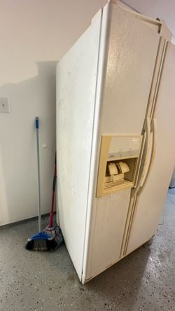OLD FRIDGE MUST GO ASAP