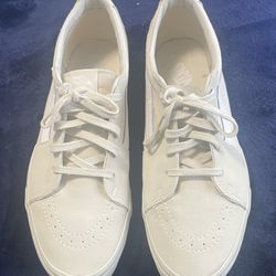 Size-13, Men, Pre-Owned Nike and Van Variety.  Some Barely Used.  All In Good Condition.