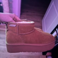 Brand New Bearpaw Platform Mini Boots