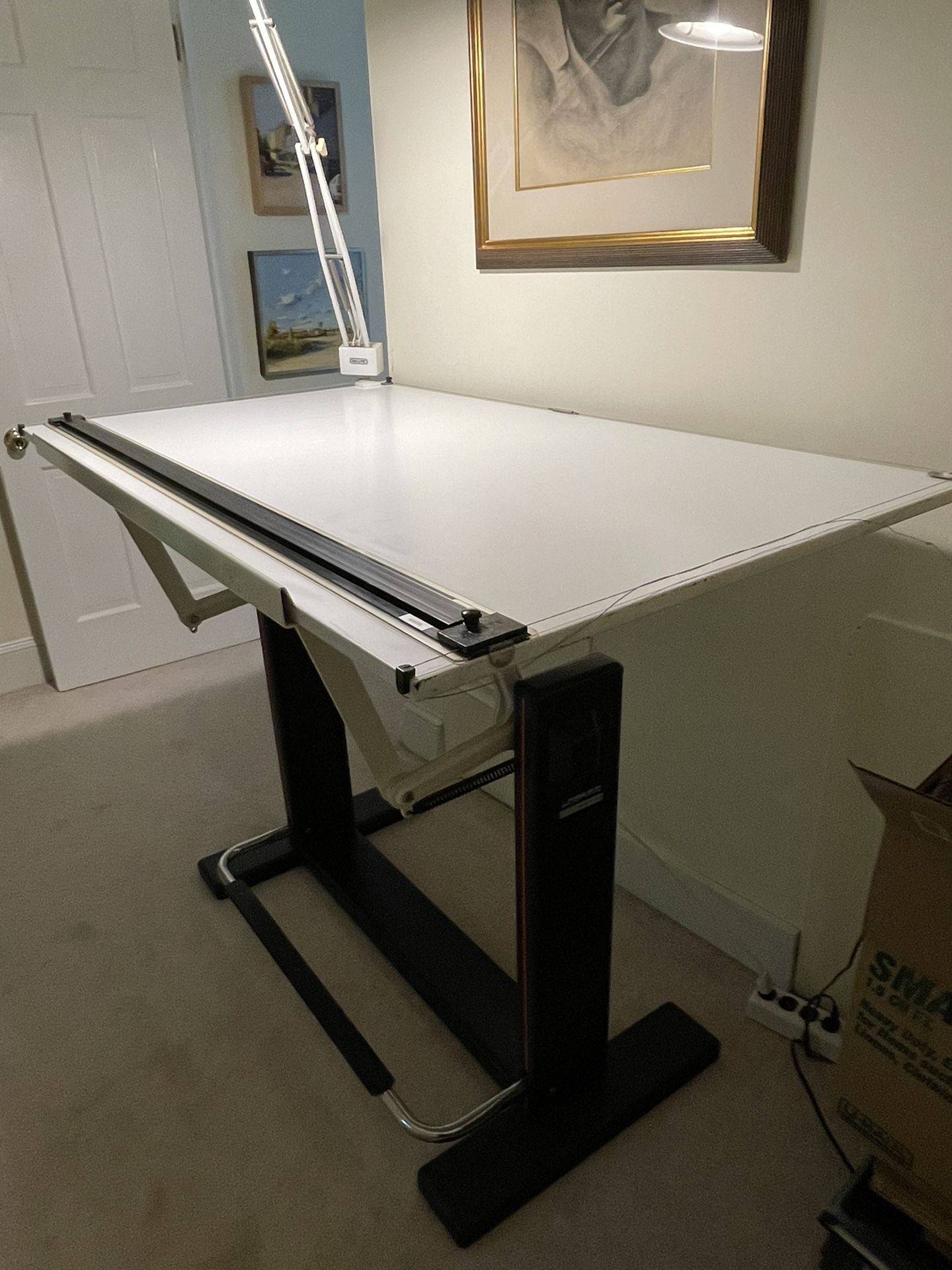 Neolt Leonar Italy Drafting/Drawing Table