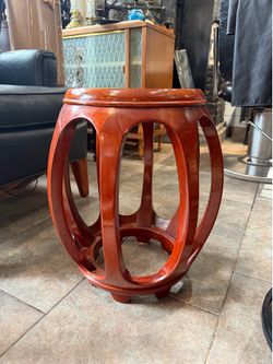 Beautiful Antique Rosewood pedestal