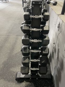 5-30 Dumbbells And Rack $399 😱