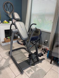 Reebok inversion table