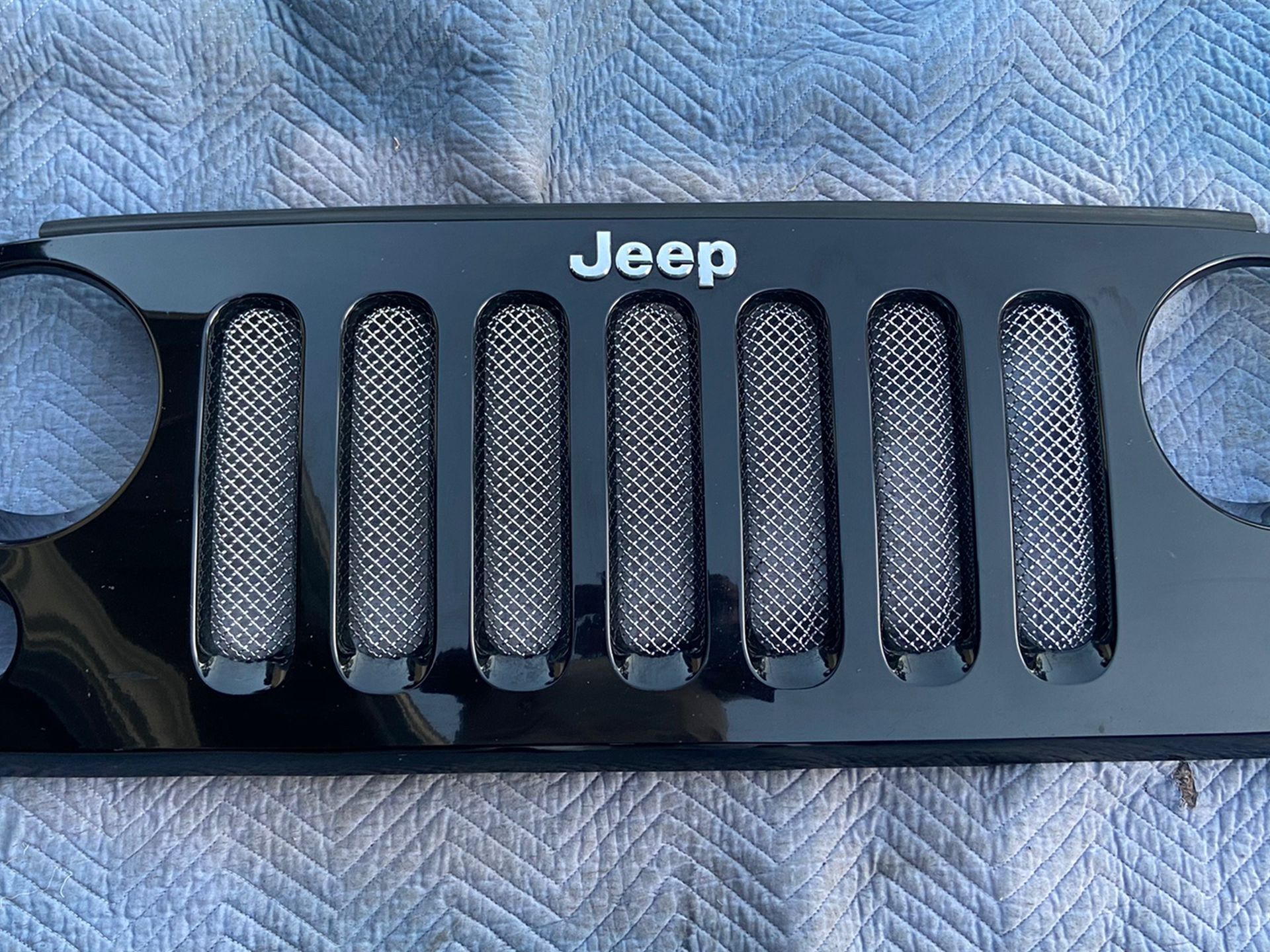 Jeep Front End Grill Cover
