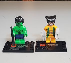 DC / Marvel Superheroes World Mini Figures Lot Of 16