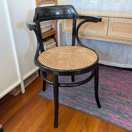 Vintage Wood Thonet Replica Chair Bentwood Accent Chair Dining Chair w/ Cane Seat circa 1930s