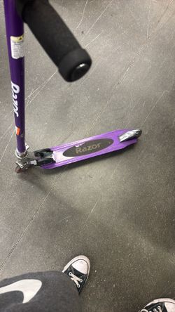 Used Razor kid scooter