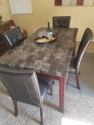 ashley furniture dining table set (furniture) in victorville, ca