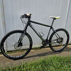 Cannondale Carbon Fiber Mountain Bike 