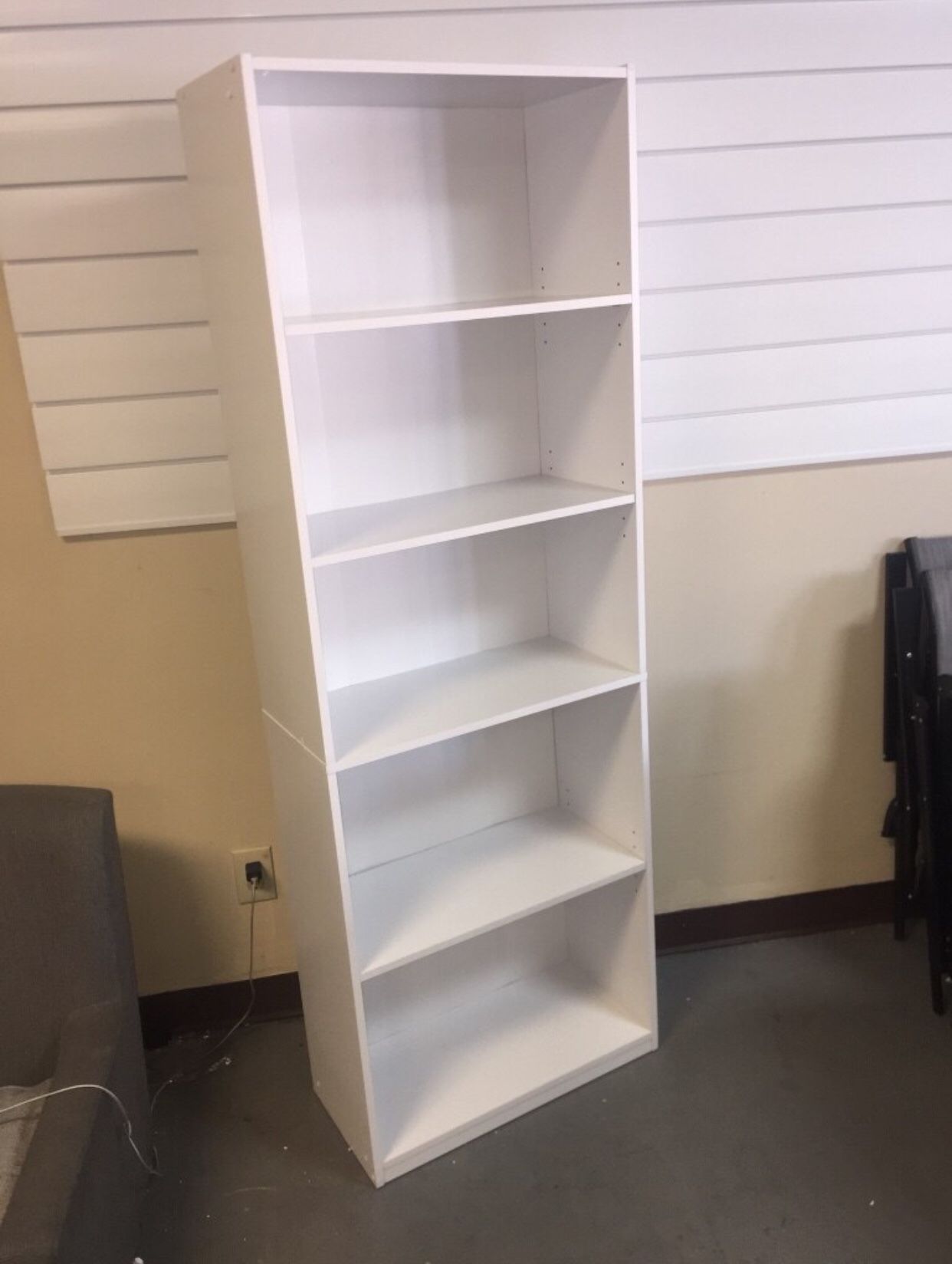 New White 5 Shelf Bookcase
