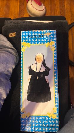 1960 nun doll porcelain