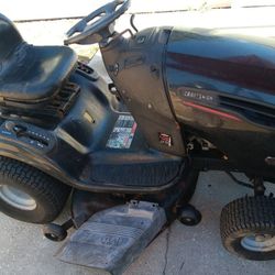 CRAFTSMAN RIDING LAWN MOWER DYS4500