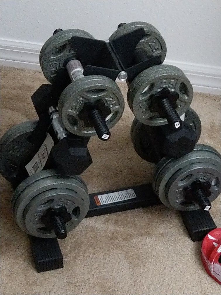 4 Metal Dumbbells, Stand, Two Rubber Coated Dumbbells 