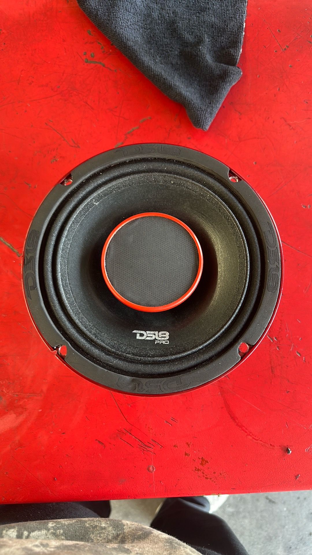 DS-18 PRO-HY8.4B