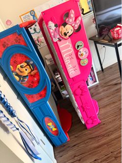 Minnie Mouse bed with mattress