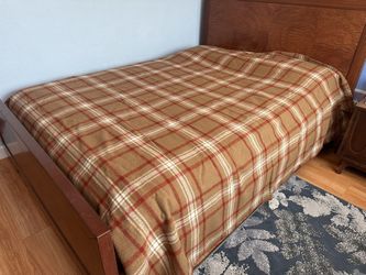 Faribault Queen Sized Wool Blanket