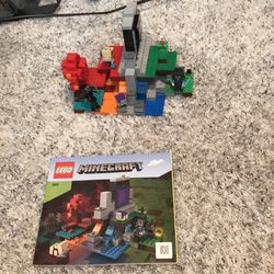 Lego Minecraft Ruin Portal set