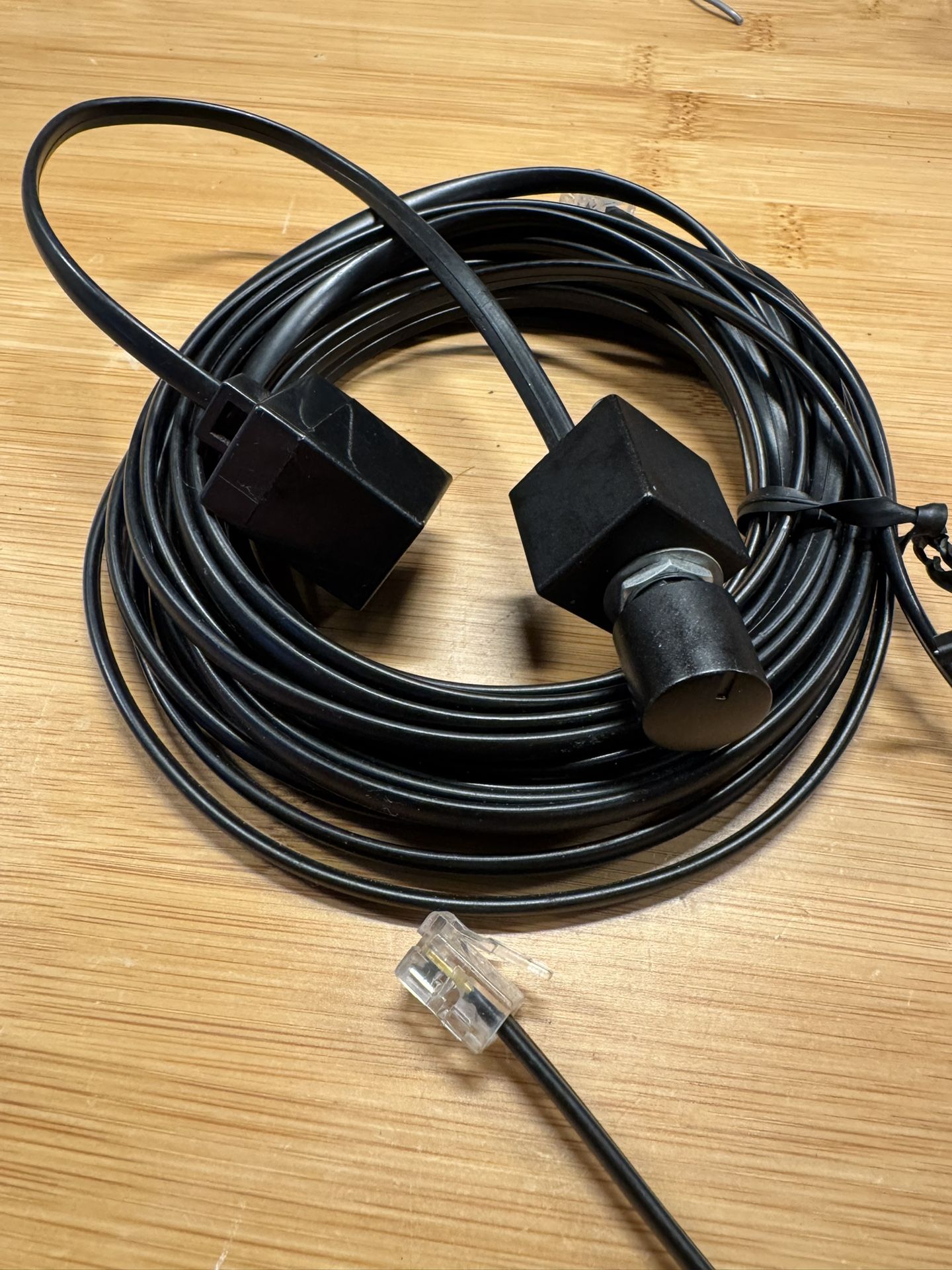 JL audio HD-RLC bass controller 