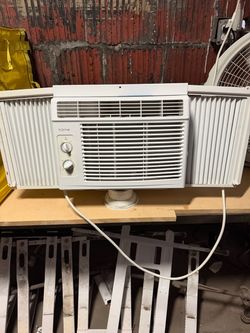 HOME window air conditioner