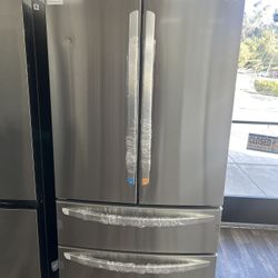 LG 4 Door French Door 27 Cu Ft Refrigerator w/ Internal Water Dispenser (MSRP $2399 / NOW $1299)
