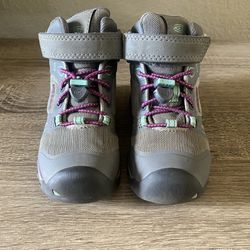 KEEN toddler Hiking Boot, size 8