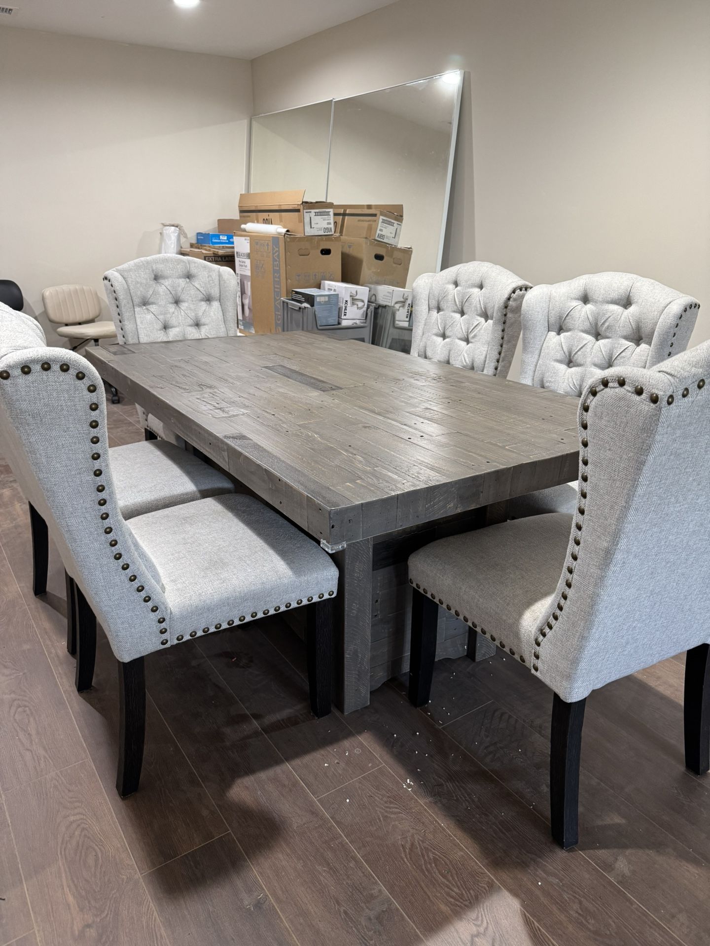 Dining Table And 6 Chairs