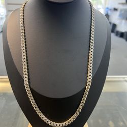 10 k gold Cuban chain
