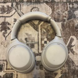 Sony WH-1000XM4 Headphones