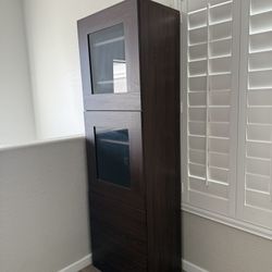 Storage drawer/ cabinet