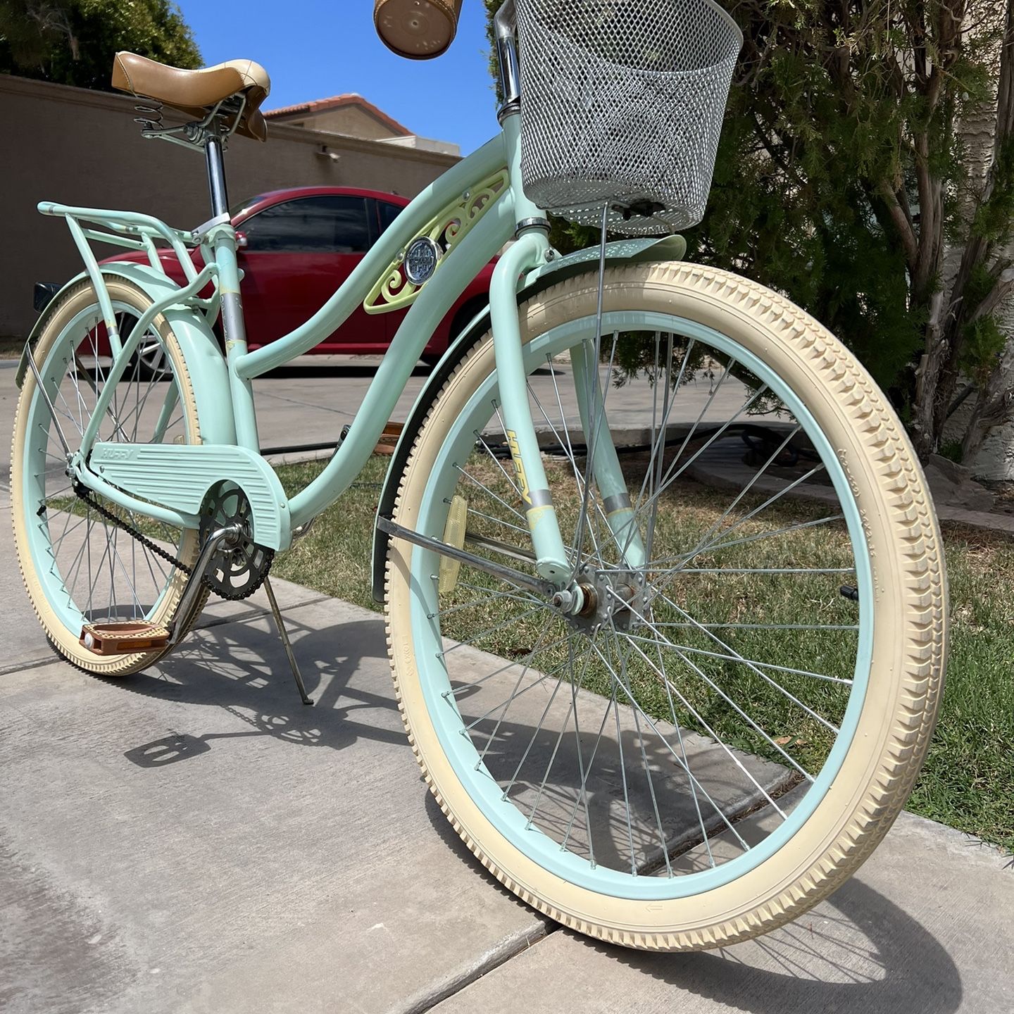 womens retro bicycles Ladies Classic 7-Speed Vintage Bike Sage thru alloy frame design with an upright riding position designed for urban commuting Reid Classic Petite 24" Vintage