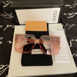 Sunglasses Gucci 