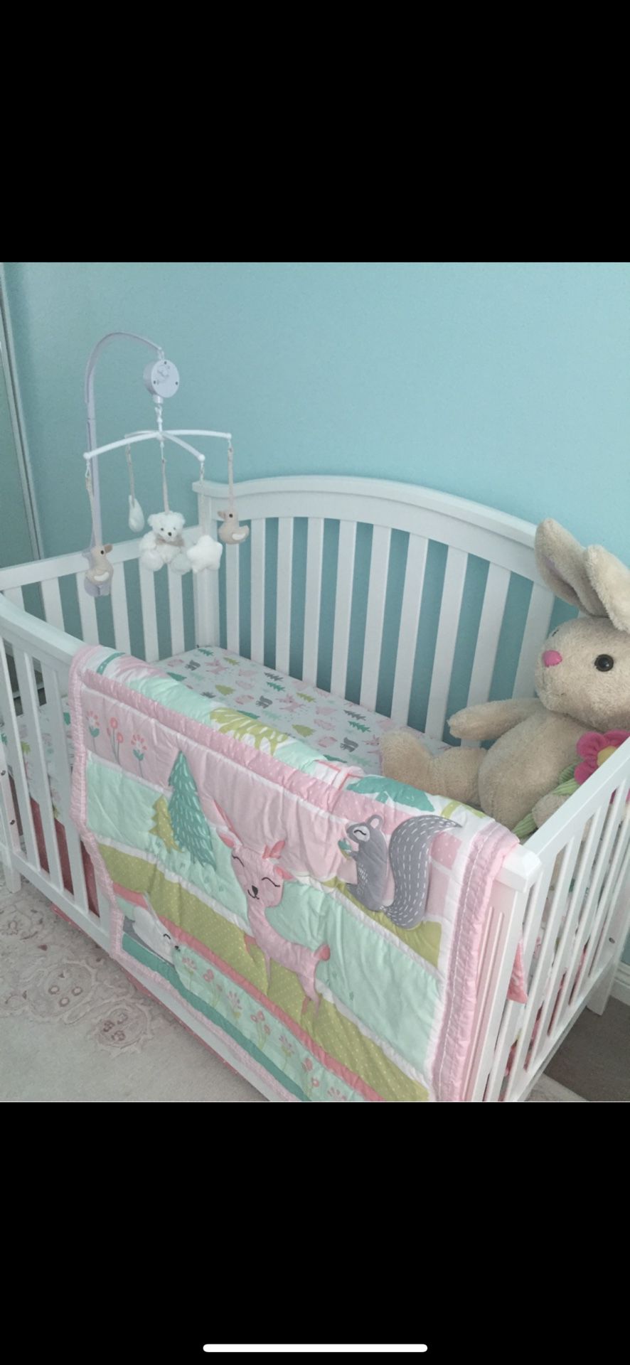 White Adjustable Wood Crib And Toddler Bed