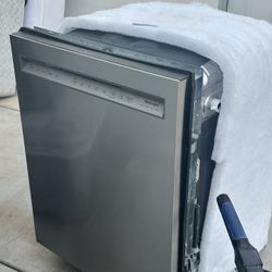 Kitchen aid Dishwasher 