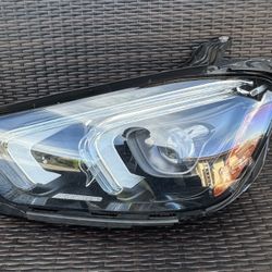 2020 2021 2022 2023 Mercedes-Benz GLE350 GLE450 Left Driver Side LED Headlight OEM