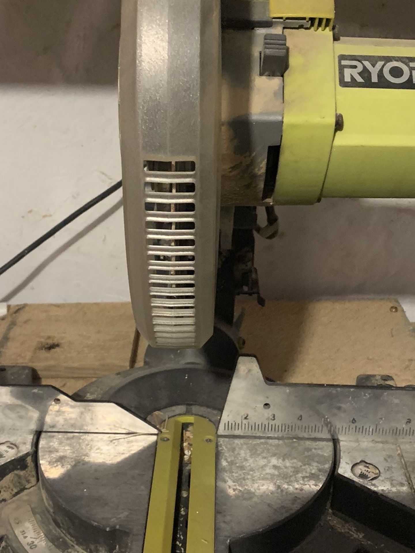 Ryobi 10 Inch Miter Saw