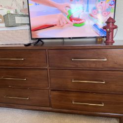 Dresser & Night Stand 