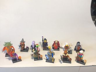 Lego Complete Set Of Dungeons & Dragons Minifigures 