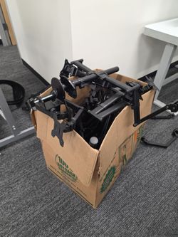 Multiple dual motion computer mounts
