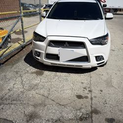 Mitsubishi Outlander Sport