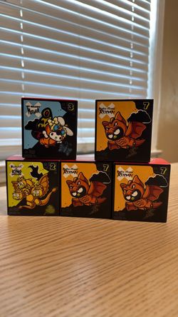 McDonald’s hello Kitty/Godzilla toys series