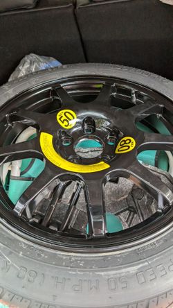 Spare tire with jack 2023 Genesis g70