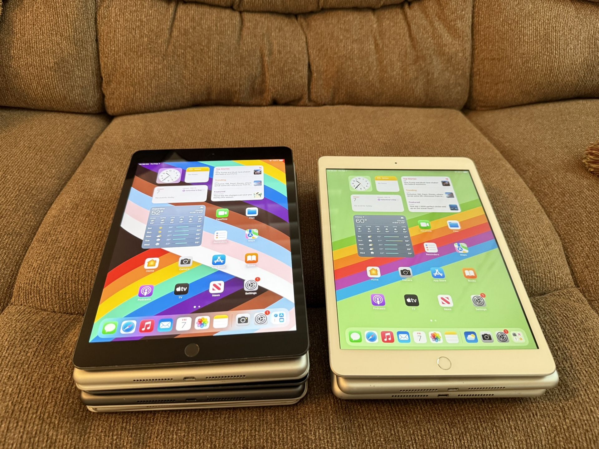 iPad 7 , 10.2” WIFI + Cellular Unlocked. 128gb
