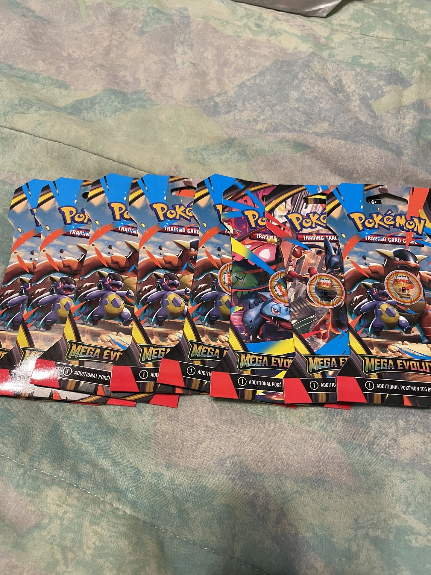 Pokémon Mega Evolutions Packs