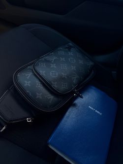 Loui crossbody