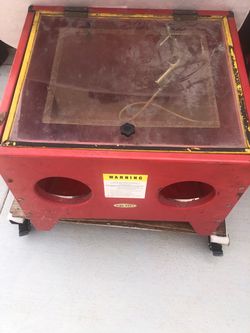 Table Top Sandblaster