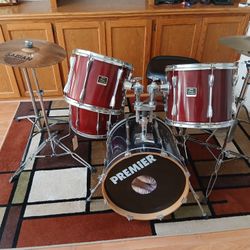 Drum Set With Chair And  Cymbals 